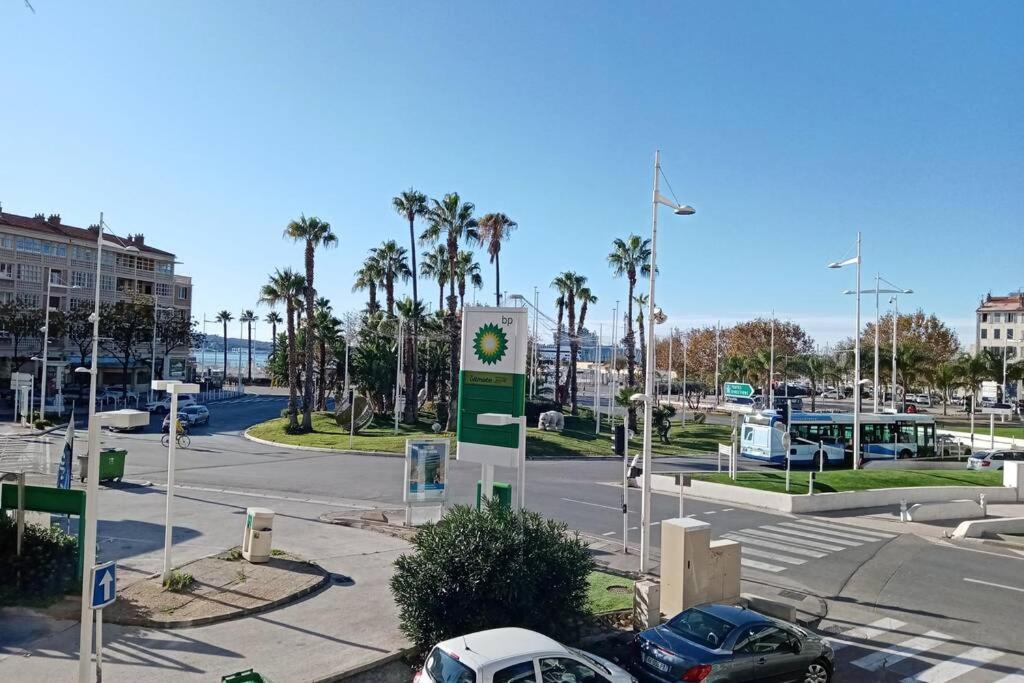 Studio With Sea View For 2 People ツーロン エクステリア 写真