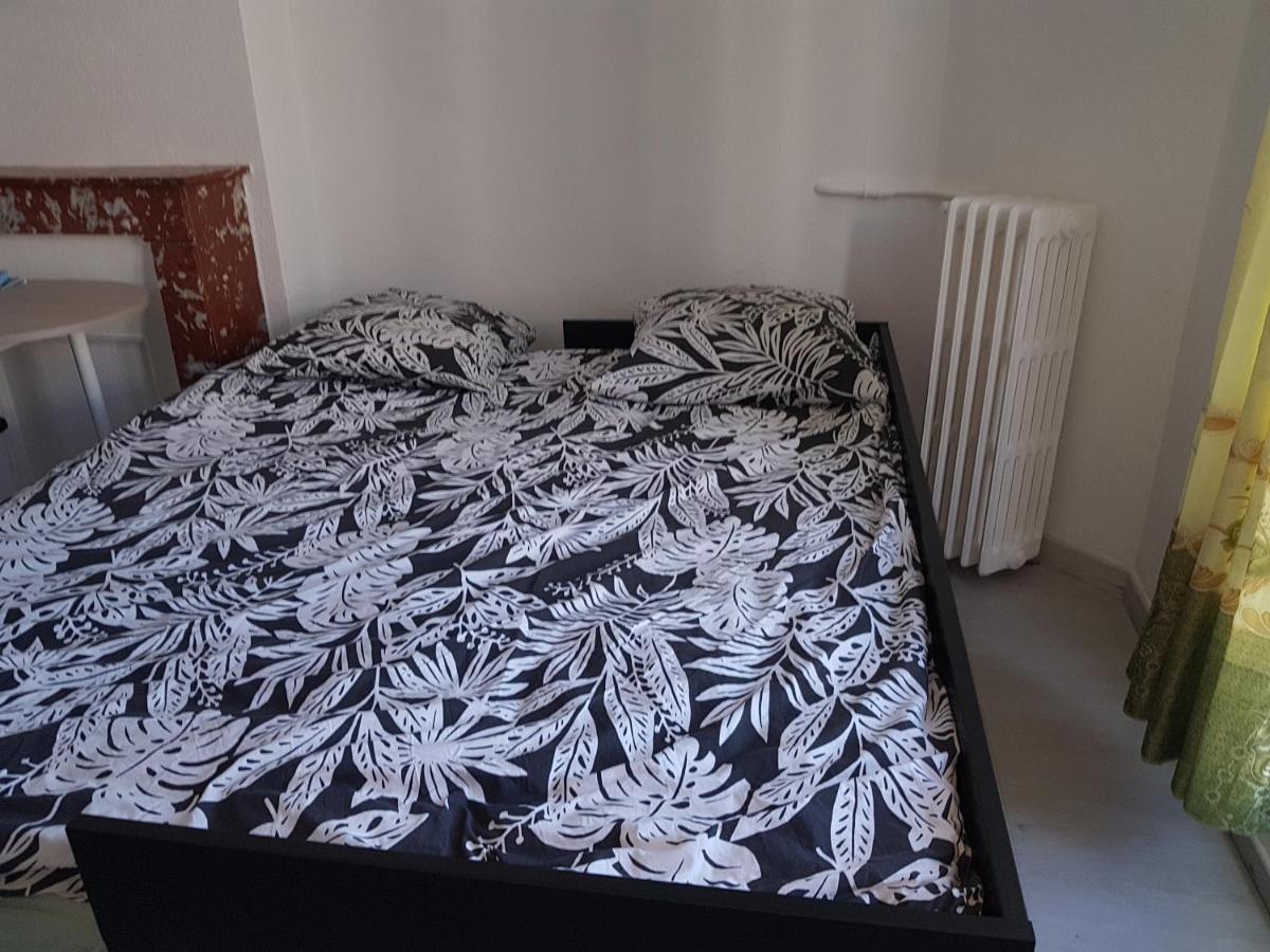 Studio With Sea View For 2 People ツーロン エクステリア 写真